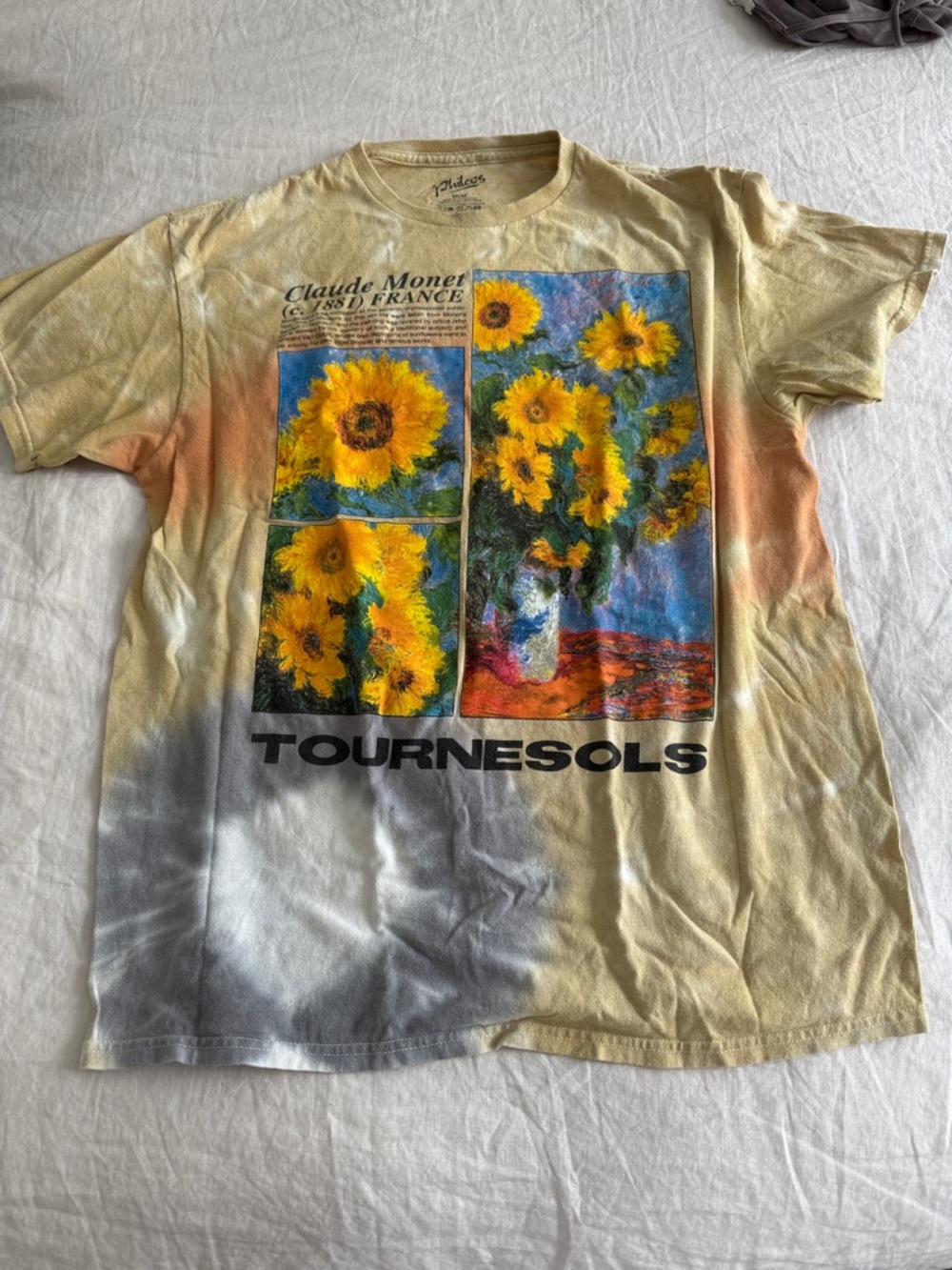 Claude Monet 'Tournesols' Sunflower Graphic Tee - Yellow